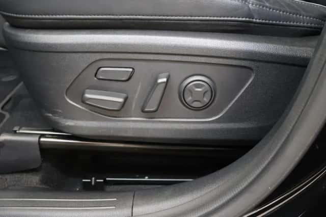 Kia Sorento (2022) thumbnail 14