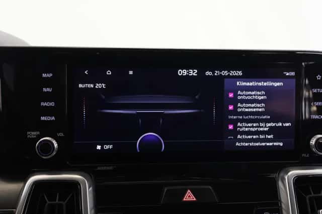 Kia Sorento (2022) thumbnail 20