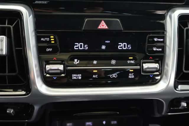 Kia Sorento (2022) thumbnail 25