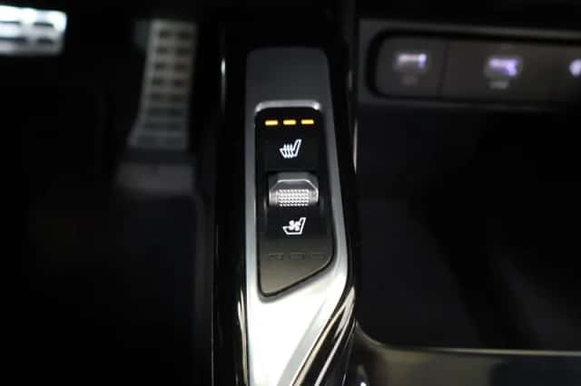 Kia Sorento (2022) thumbnail 27