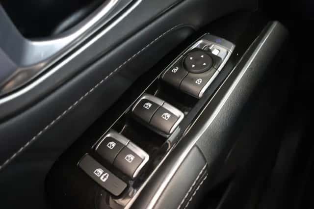 Kia Sorento (2022) thumbnail 39