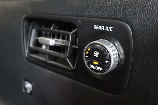 Kia Sorento (2022) thumbnail 47