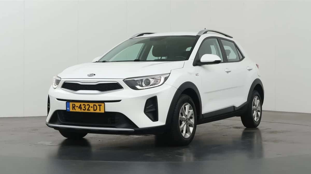 Kia Stonic (2021) — foto 1