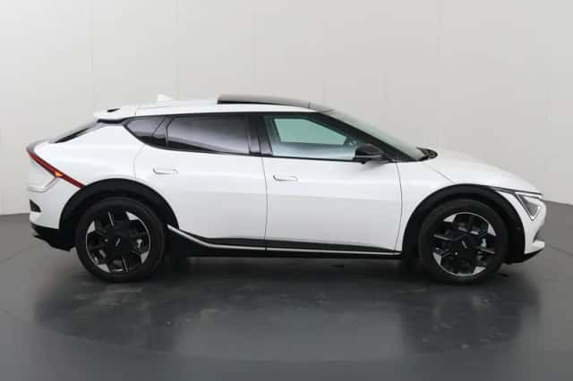 Kia EV6 (2026) thumbnail 6