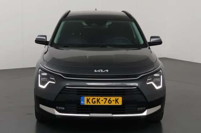 Kia Niro (2023) thumbnail 3