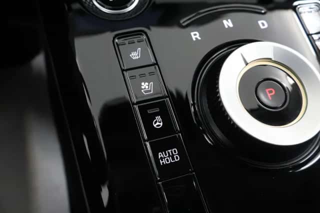 Kia Niro (2023) thumbnail 21
