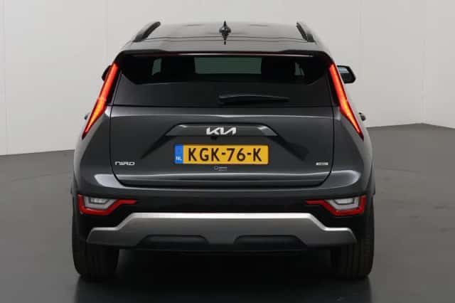 Kia Niro (2023) thumbnail 4