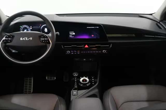 Kia Niro (2023) thumbnail 8