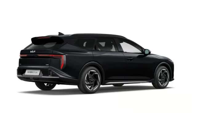Kia K4 Sportswagon (2026) thumbnail 2