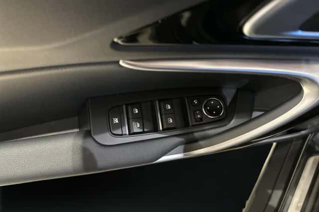 Kia XCeed (2025) thumbnail 25