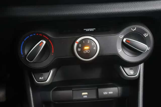 Kia Picanto (2021) thumbnail 19