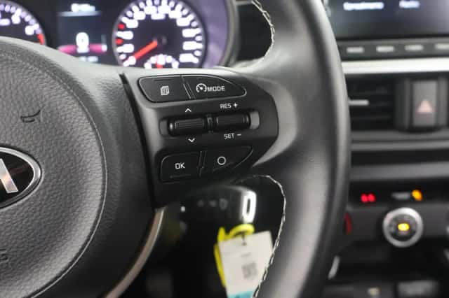 Kia Picanto (2021) thumbnail 25