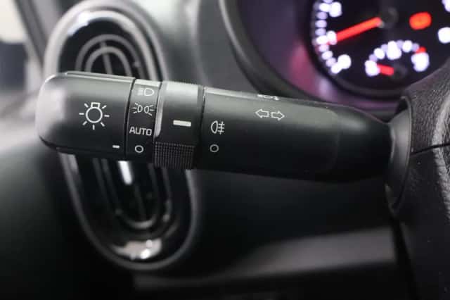 Kia Picanto (2021) thumbnail 26