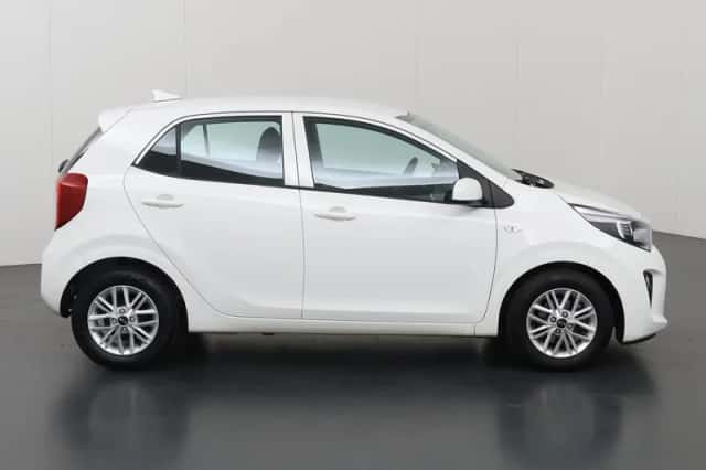 Kia Picanto (2021) thumbnail 6