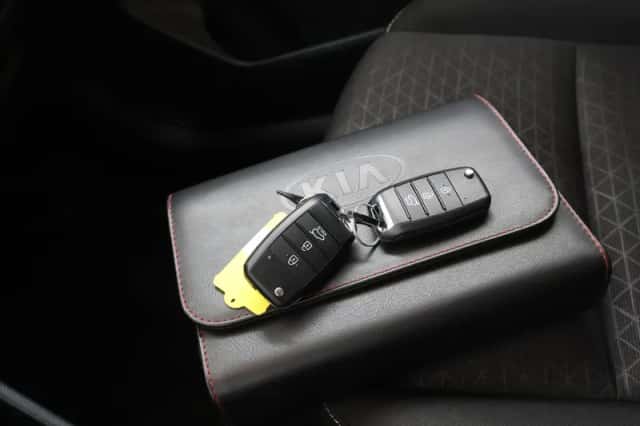 Kia Picanto (2021) thumbnail 21