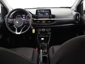 Kia Picanto (2021) thumbnail 8