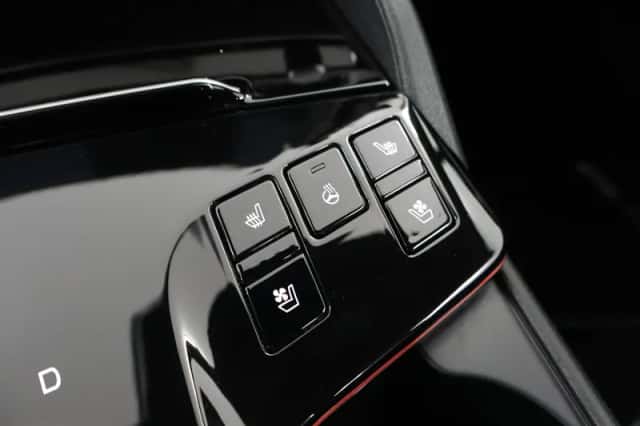 Kia Sportage (2024) thumbnail 25