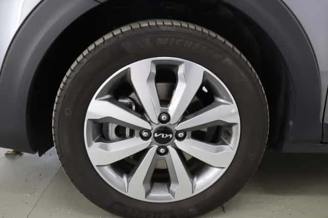 Kia Stonic (2025) thumbnail 36