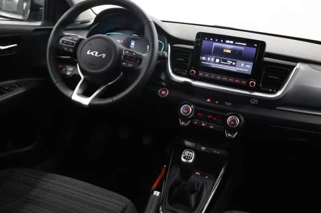 Kia Stonic (2025) thumbnail 9
