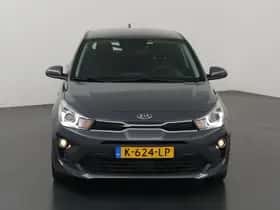 Kia Rio (2021) thumbnail 3