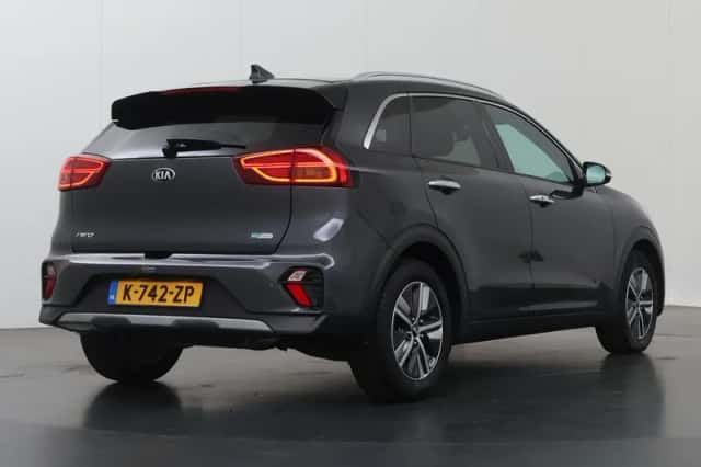 Kia Niro (2021) thumbnail 2