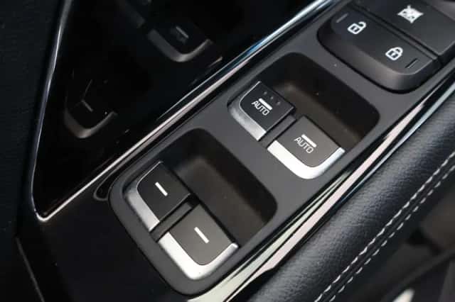 Kia Niro (2021) thumbnail 34