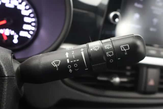 Kia Picanto (2022) thumbnail 20