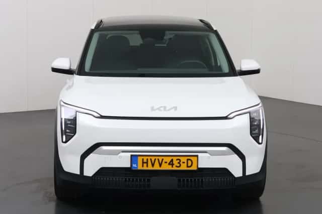 Kia EV3 (2025) thumbnail 3