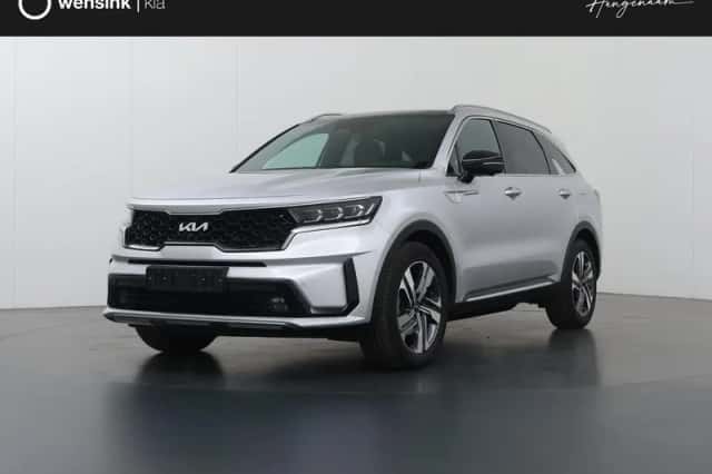 Kia Sorento (2023) thumbnail 1
