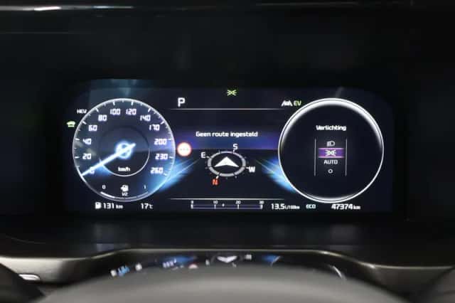 Kia Sorento (2023) thumbnail 13