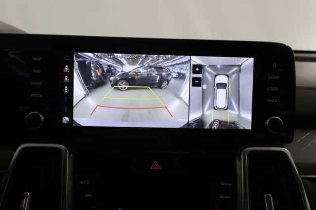 Kia Sorento (2023) thumbnail 15