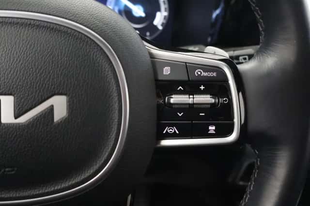 Kia Sorento (2023) thumbnail 27
