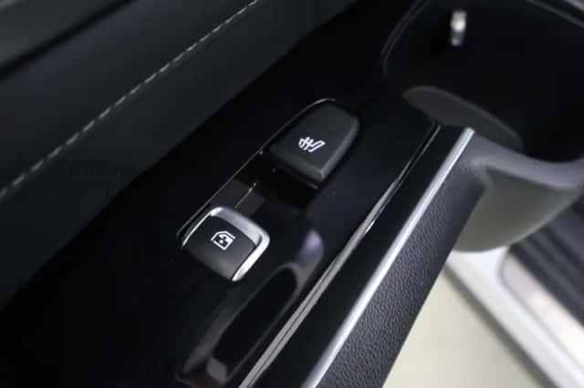 Kia Sorento (2023) thumbnail 36