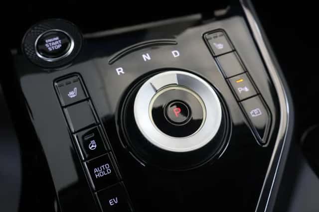 Kia Niro (2025) thumbnail 24
