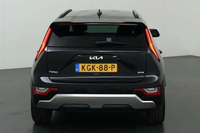 Kia Niro (2025) thumbnail 4