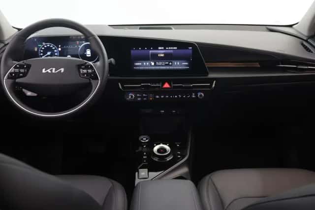 Kia Niro (2025) thumbnail 8