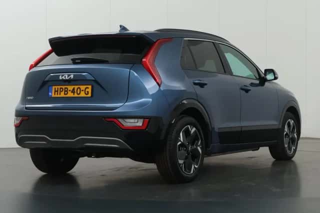 Kia Niro EV (2025) thumbnail 2