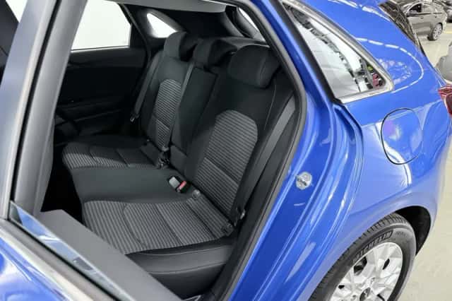Kia Ceed (2022) thumbnail 11
