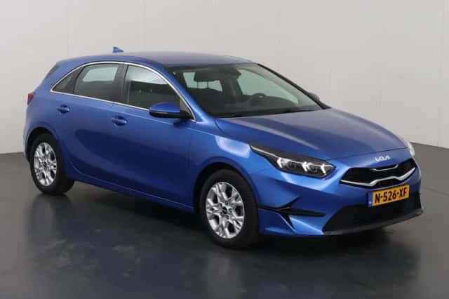 Kia Ceed (2022) thumbnail 23
