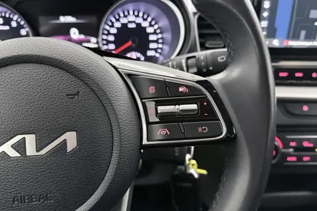 Kia Ceed (2022) thumbnail 26