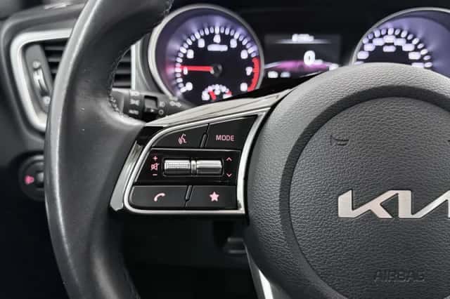 Kia Ceed (2022) thumbnail 28