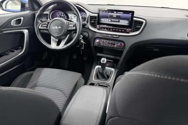 Kia Ceed (2022) thumbnail 9