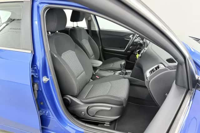 Kia Ceed (2022) thumbnail 10