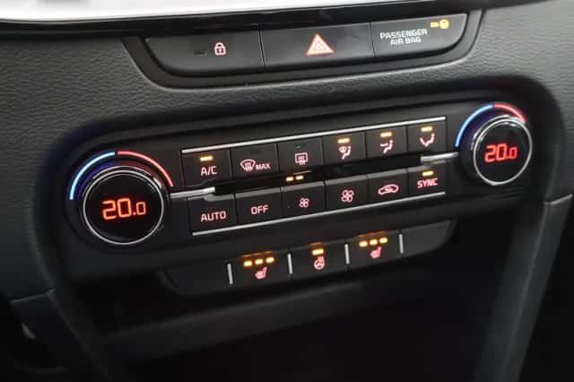 Kia XCeed (2024) thumbnail 24