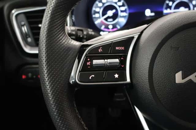 Kia XCeed (2024) thumbnail 34