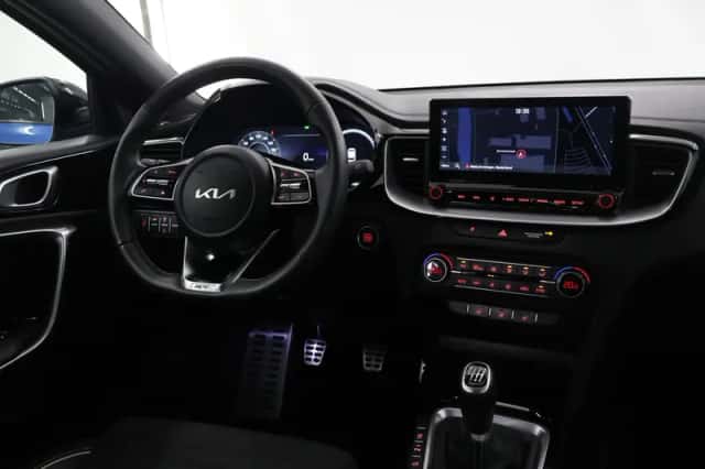 Kia XCeed (2024) thumbnail 9