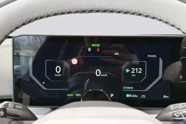 Kia EV4 (2026) thumbnail 13