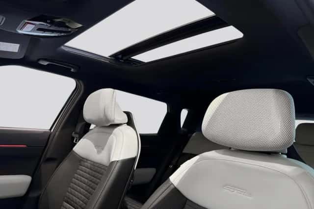 Kia EV4 (2026) thumbnail 24