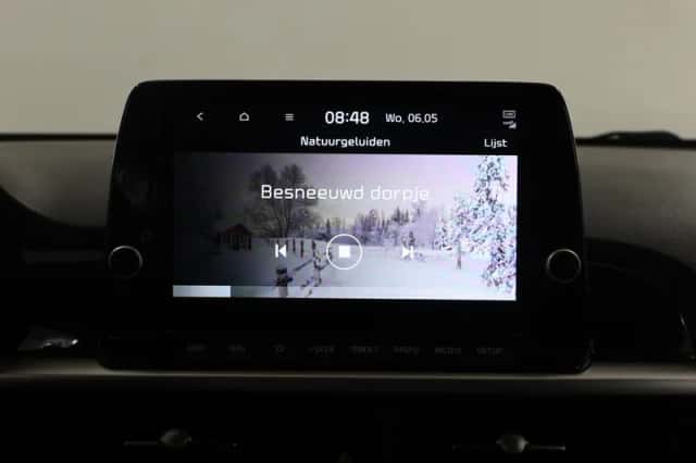 Kia Picanto (2021) thumbnail 16