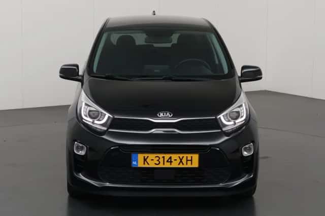 Kia Picanto (2021) thumbnail 3